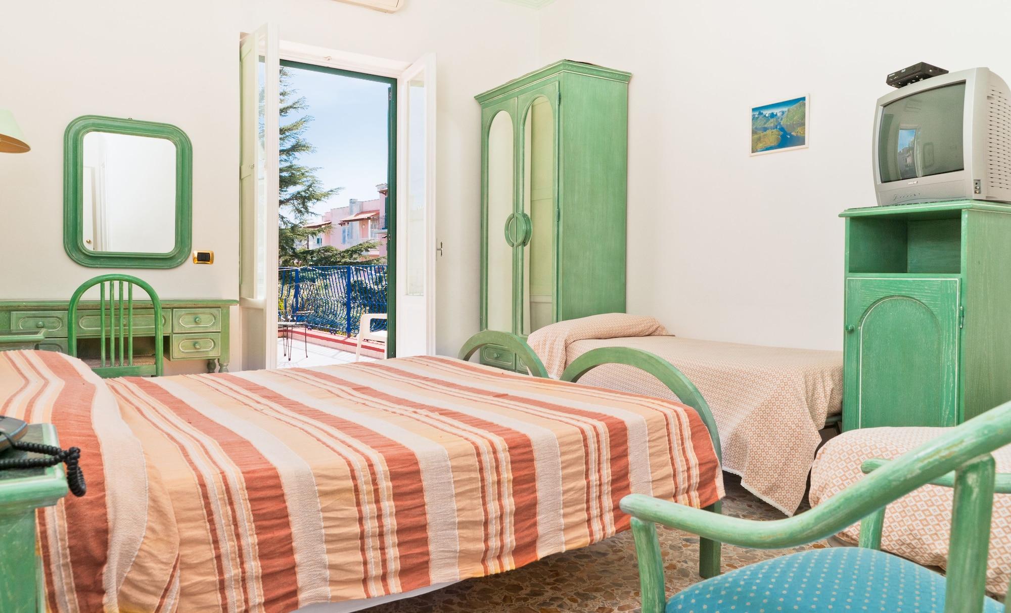 Hotel Del Postiglione Искья Экстерьер фото